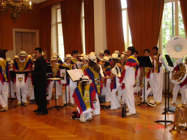 Banda de Neira in Paris